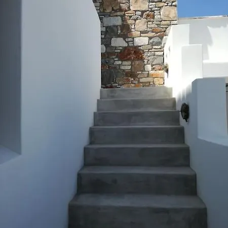 Pensjonat Romantic Studio A With Sea View, Plaka, Naxos Maragkas